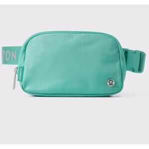 Lululemon x Peloton everywhere belt bag 1L PARADISE GREEN